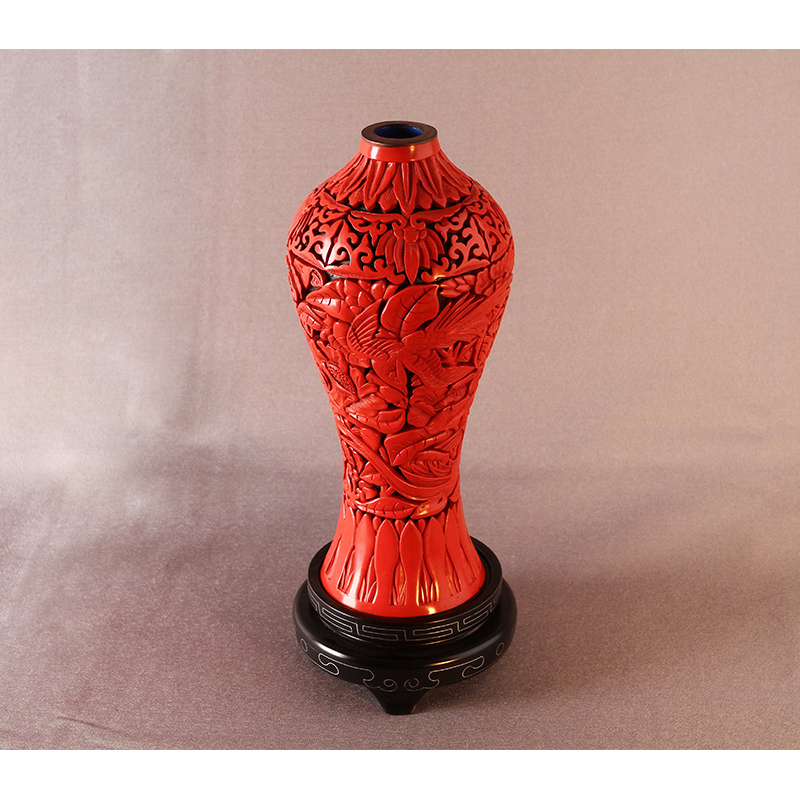 揚州漆器廠手工雕漆美人瓶 匠心獨運的家居與商務禮品